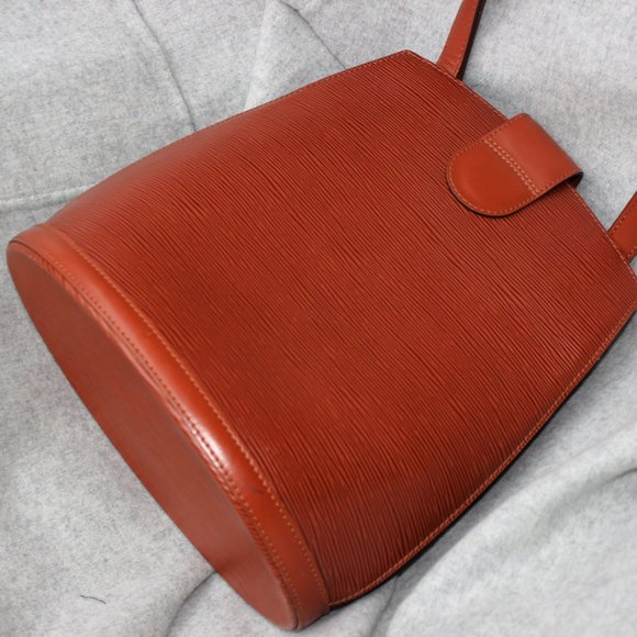 Louis Vuitton Epi Leather Brown Cluny Bucket Bag - Picture 2 of 8